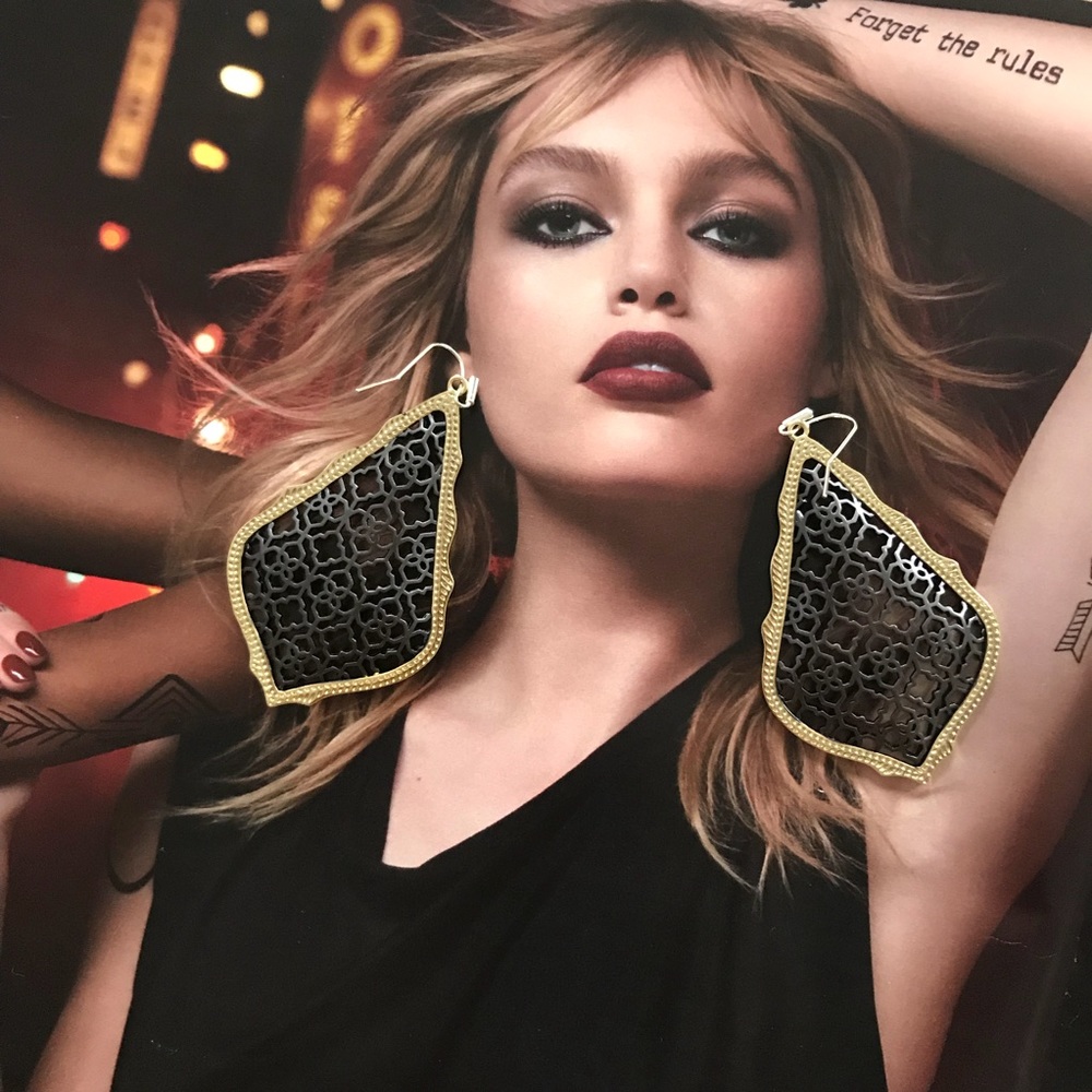 Kendra Scott Earring